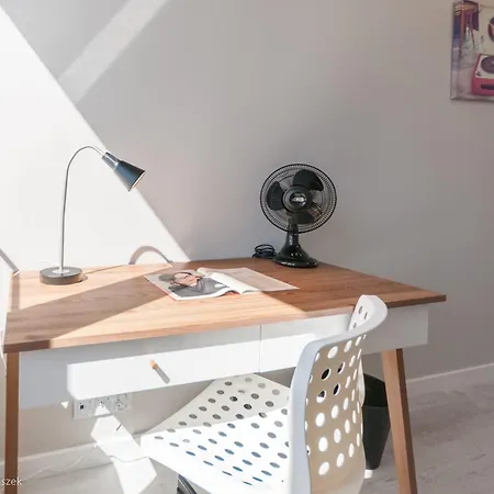 Room, Aleja Niepodleglosci 148, Center, Sgh, Pole Mokotowskie Apartmán Varšava