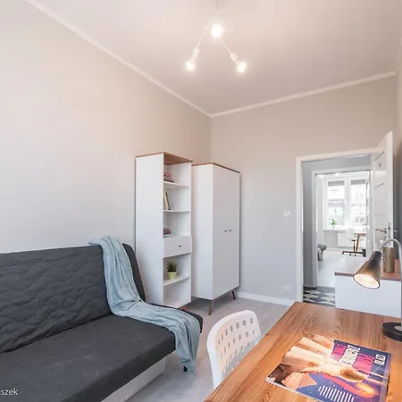 Room, Aleja Niepodleglosci 148, Center, Sgh, Pole Mokotowskie Apartmán